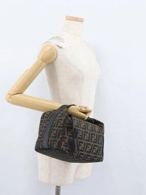 FENDI Zucca Canvas Hand Bag Black Brown Auth bs33273